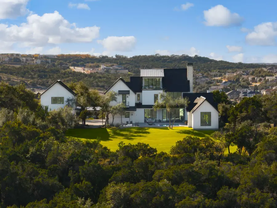 4405 Hennig Dr, Austin, TX 78738 - #2