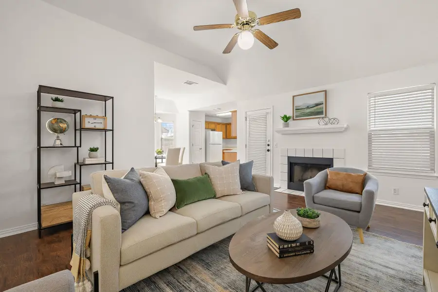 239 Dana Dr, Hutto, TX 78634 - Image #3