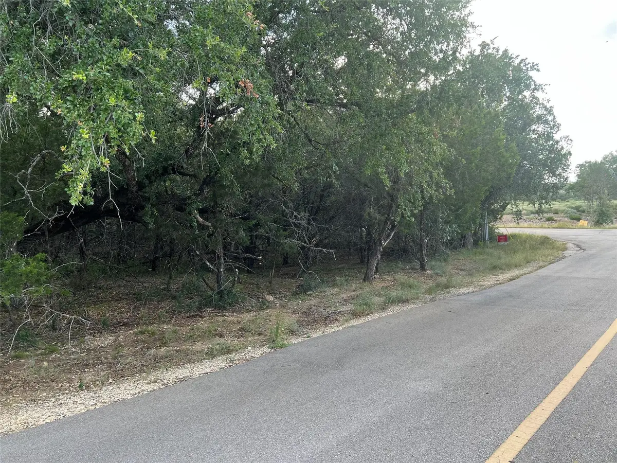 2028 Omaha Dr, Lago Vista, TX 78645 - Image #1