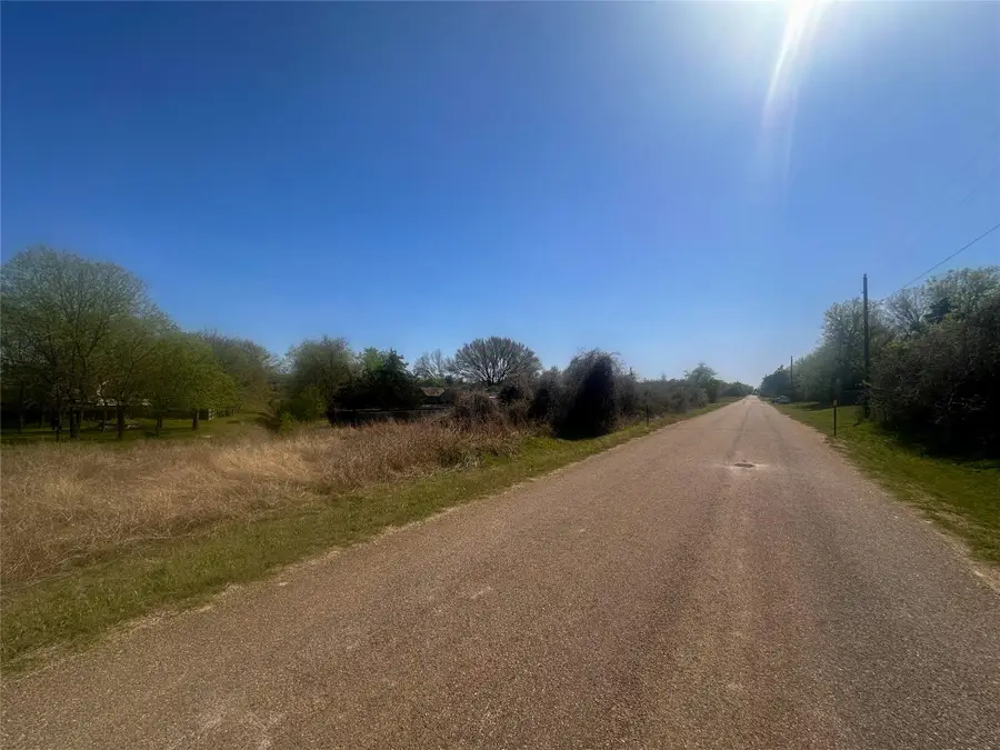 100 Paia Ln, Bastrop, TX 78602 - Image #3