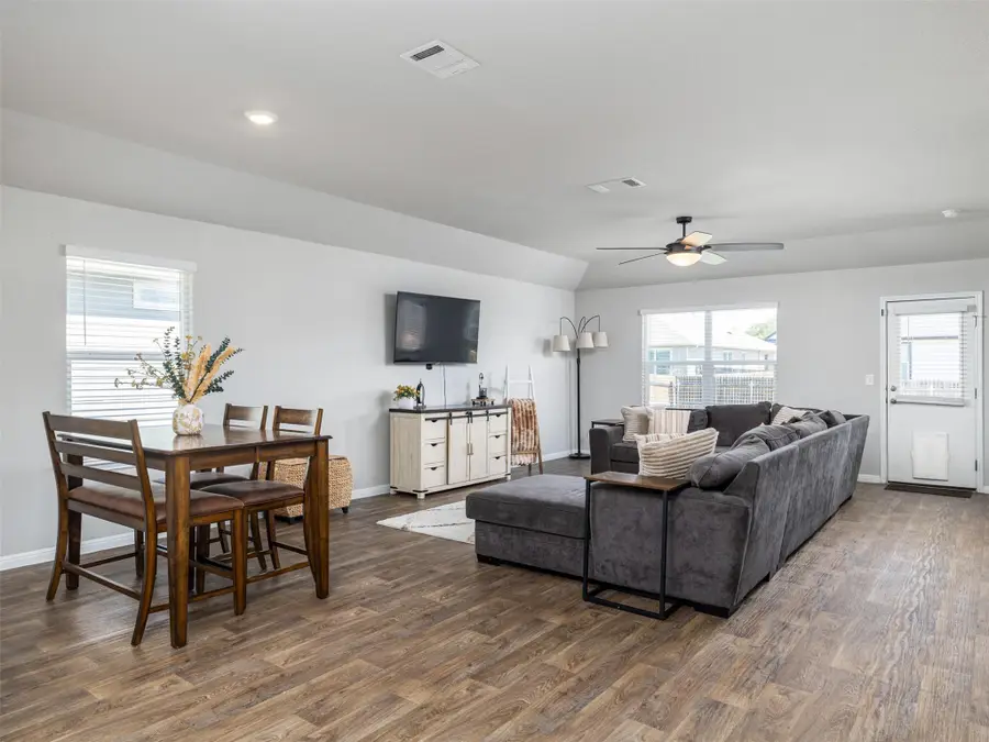 201 Bunting Ln, Bertram, TX 78605 - #3