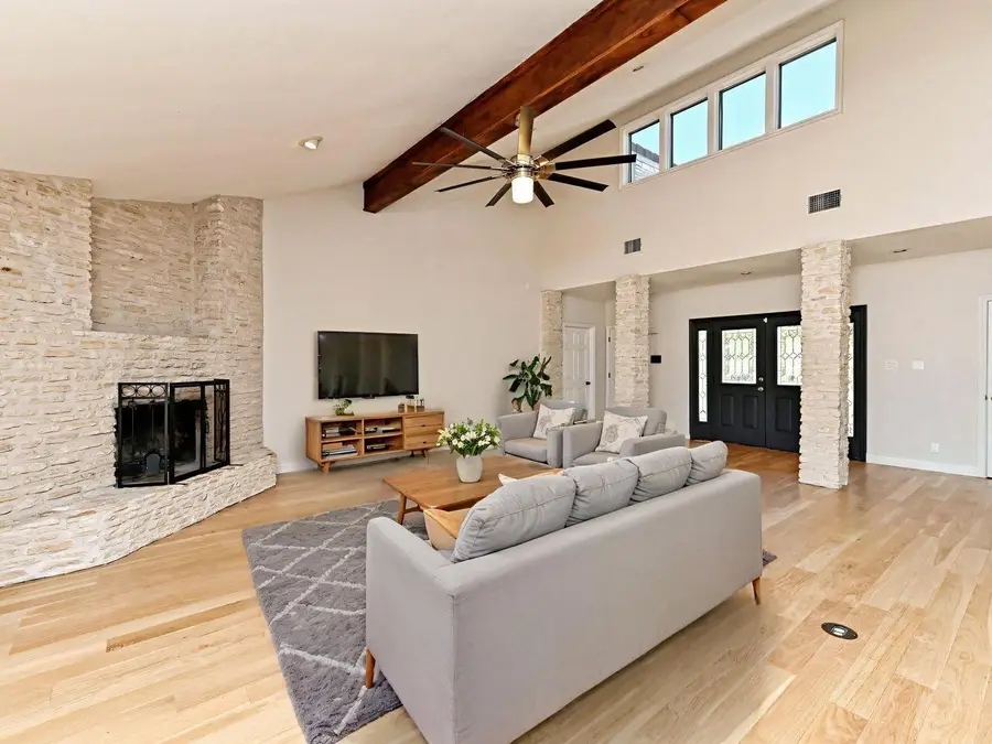 1706 Lakeway Blvd, Lakeway, TX 78734 - Image #3