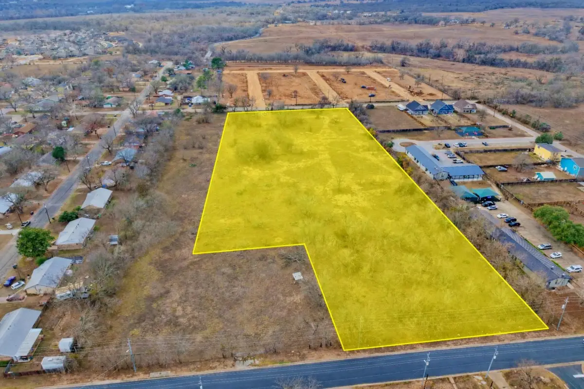 2308 Main St, Bastrop, TX 78602 - #1