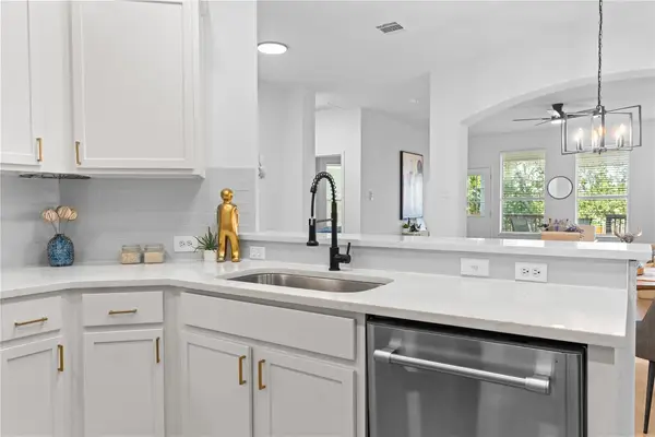 381 Tranquility Mtn, Buda, TX 78610
