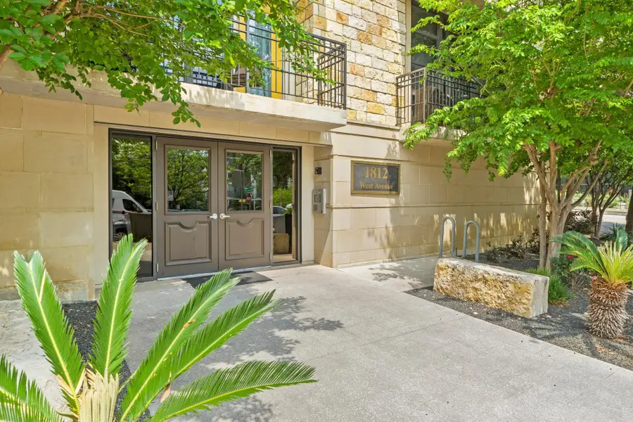 1812 West Ave #302, Austin, TX 78701 - #2