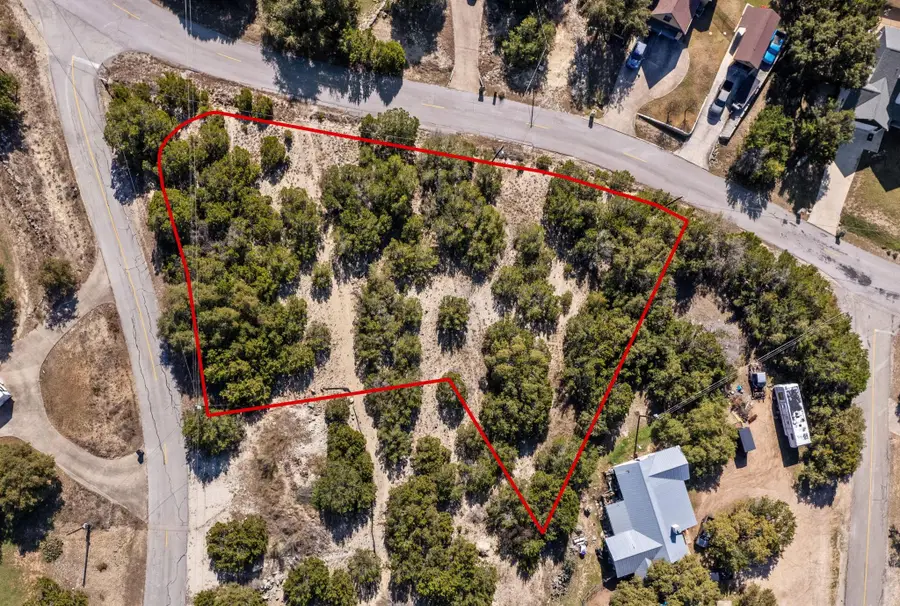 21902 Moffat Dr, Spicewood, TX 78669 - Image #2