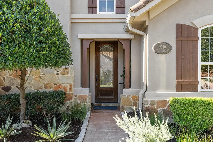 9116 Villa Norte Dr, Austin, TX 78726 - Image #2