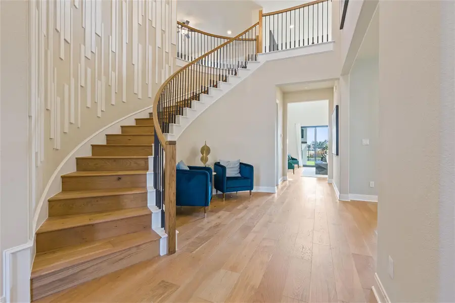 1300 Shelby Ln, Georgetown, TX 78628 - #3
