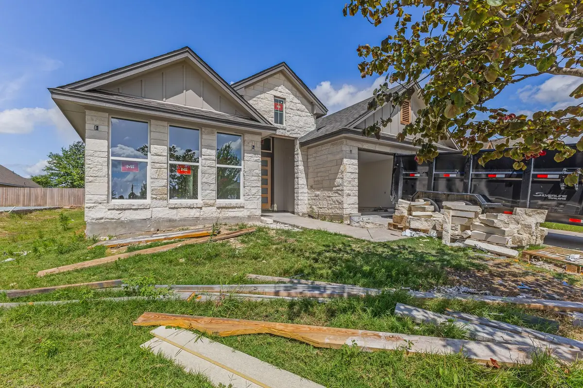 5232 Fenton Ln, Belton, TX 76513 - #1