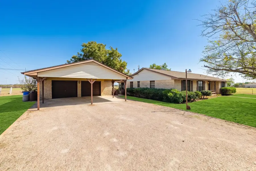 15 Brenda Ln, Round Rock, TX 78665 - #2