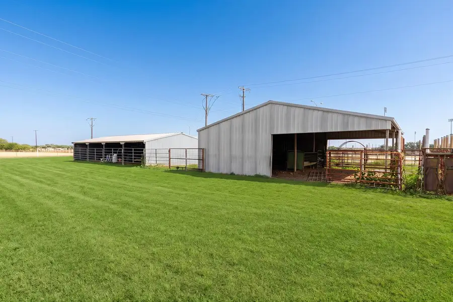 15 Brenda Ln, Round Rock, TX 78665 - #3