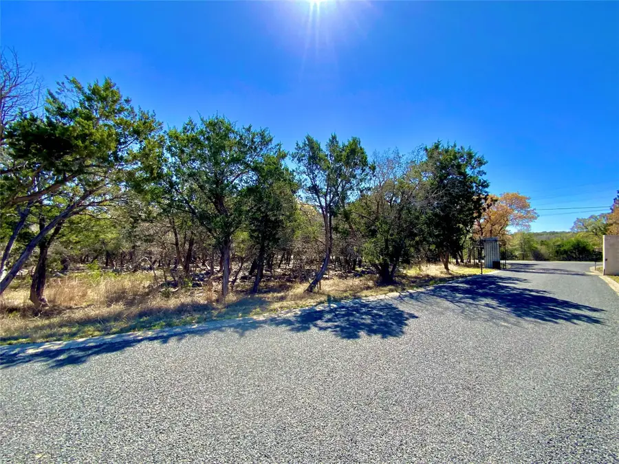 131 Concepcion St S, Kerrville, TX 78028 - #3