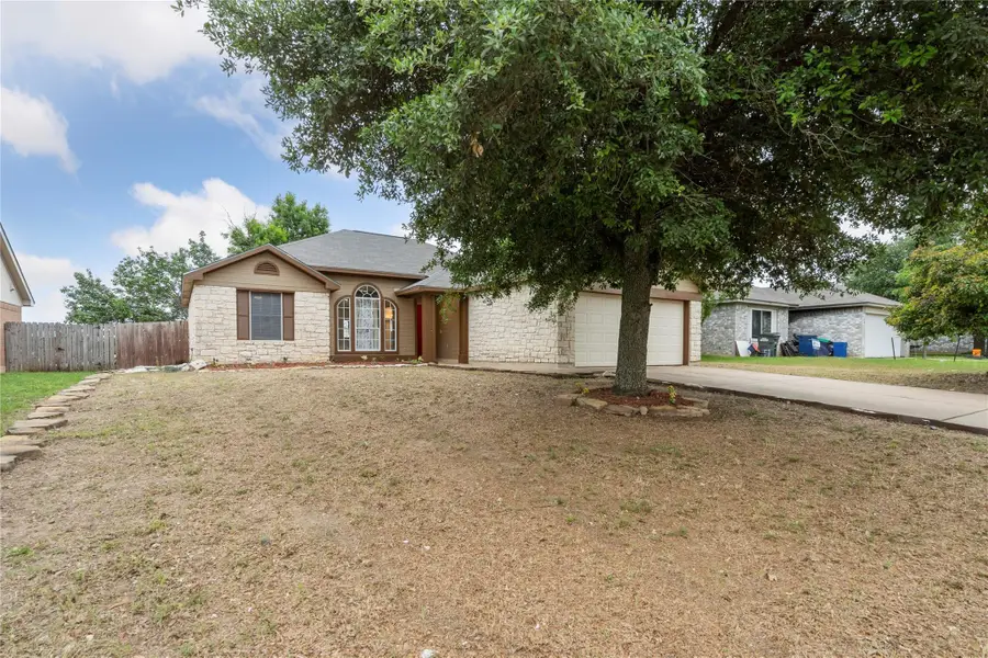 1812 Southcreek Dr, Leander, TX 78641 - #3