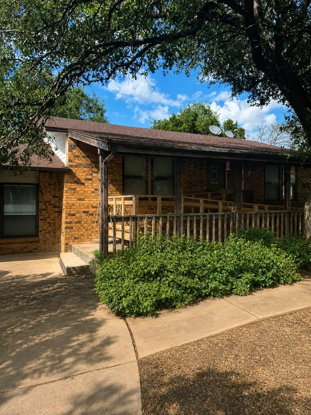 20604 Dawn Dr, Lago Vista, TX 78645 - #1