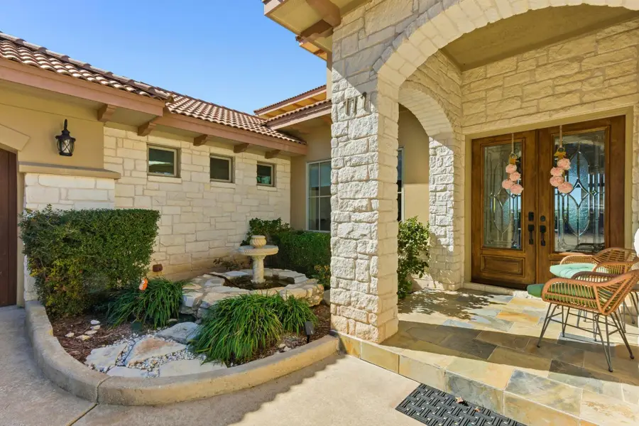 111 Sendera Bonita, Lakeway, TX 78734 - Image #2