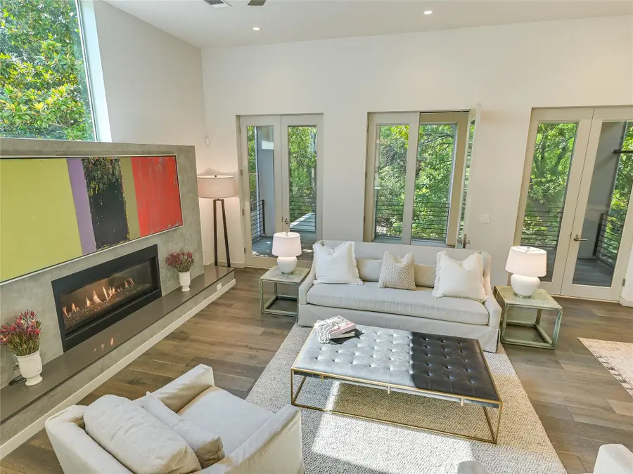 1107 W 31st St, Austin, TX 78705 - #3