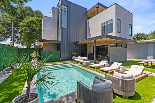 1304 Comal St, Austin, TX 78702