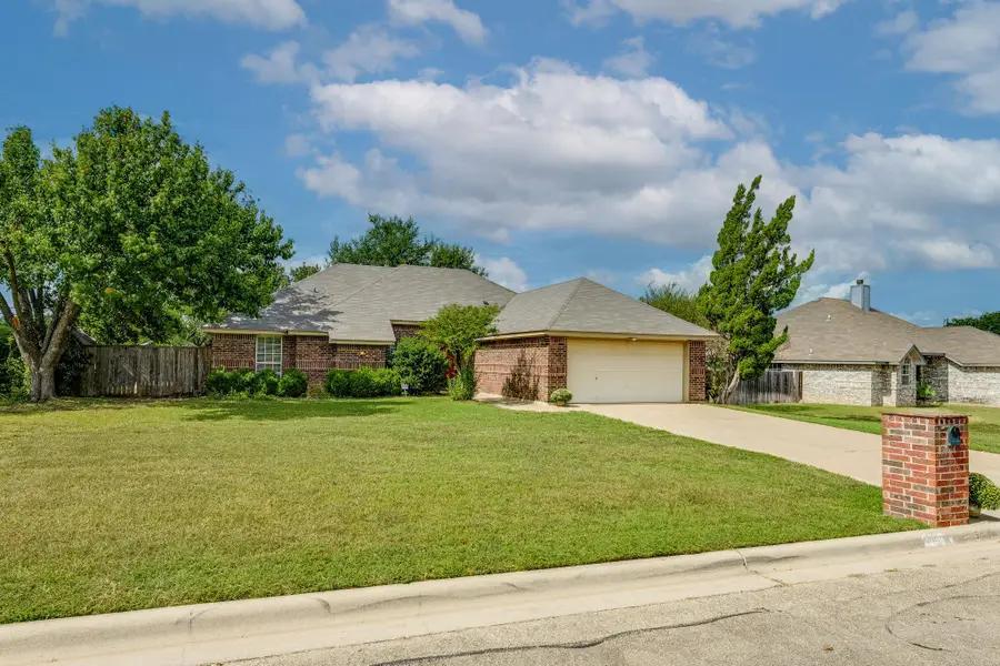 2006 Shadow Ridge Rd, Harker Heights, TX 76548 - Image #2