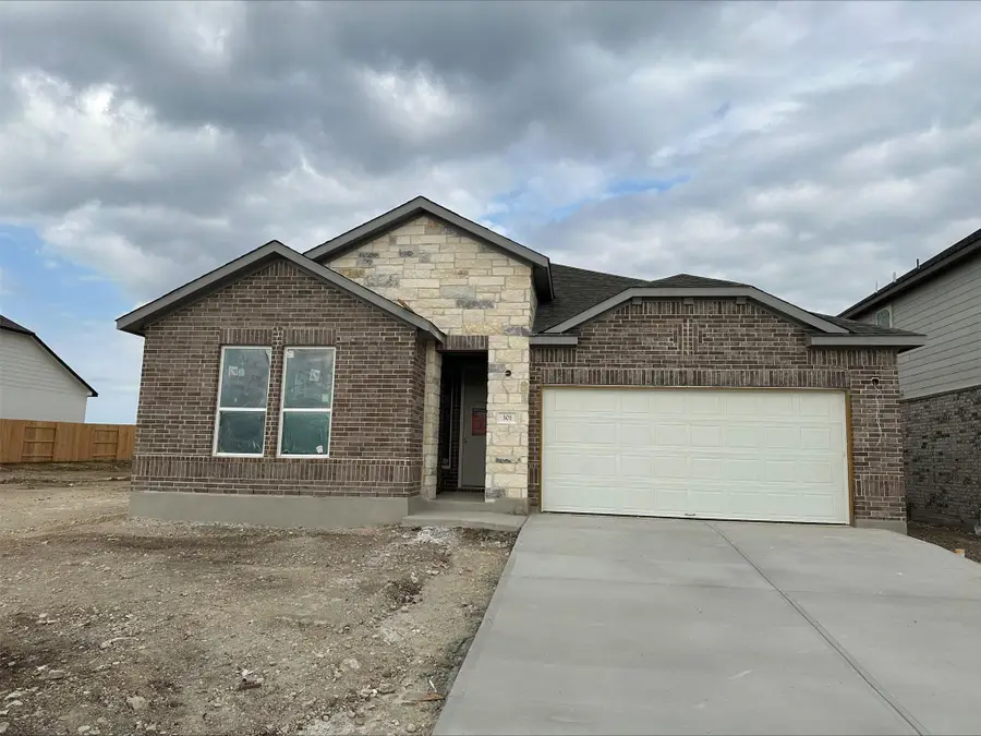 301 Horsemint Ln, Georgetown, TX 78633 - Image #2