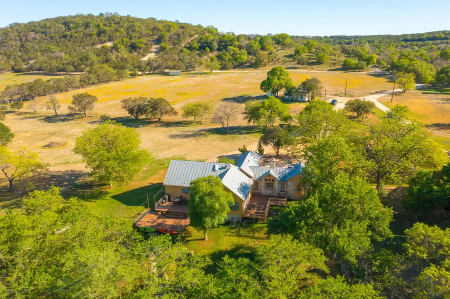 359 Beaver Rd, Ingram, TX 78025 - Image #3