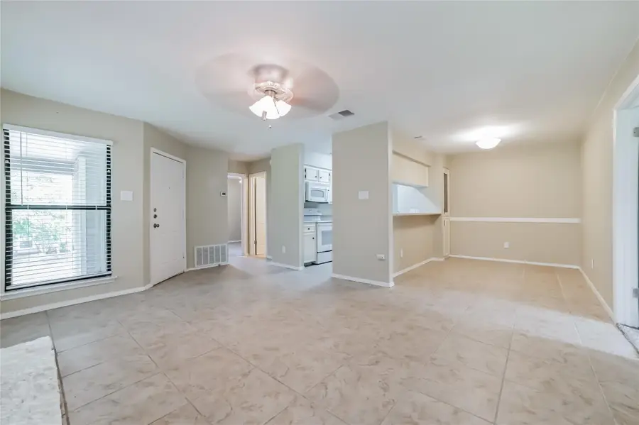 10616 Mellow Meadow Dr #7C, Austin, TX 78750 - #3