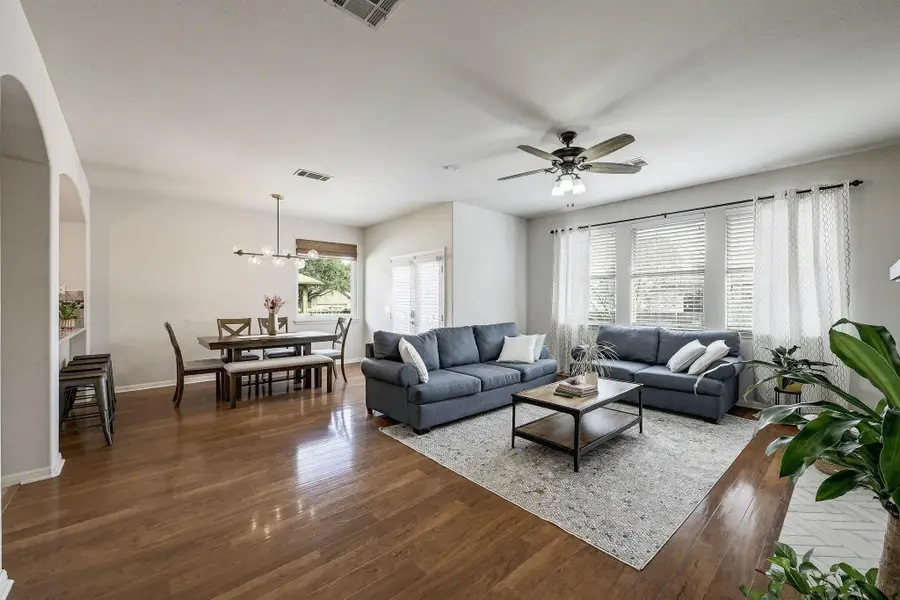 3803 Spyglass Cv, Round Rock, TX 78664 - Image #3