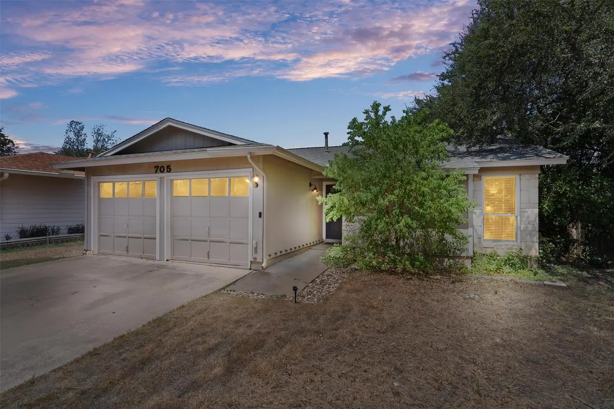 705 Chestnut Xing, Cedar Park, TX 78613 - #1