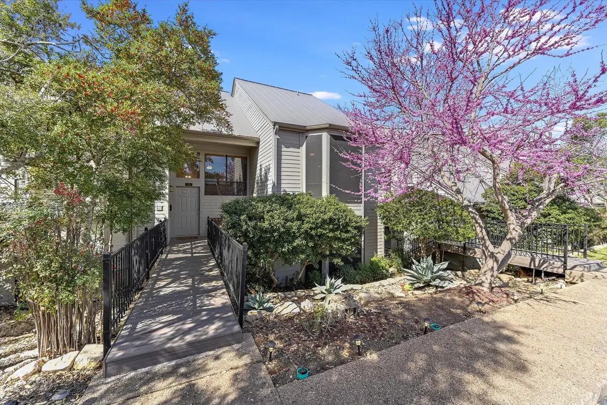 110 World Of Tennis Sq #D-110, Lakeway, TX 78734 - Image #1