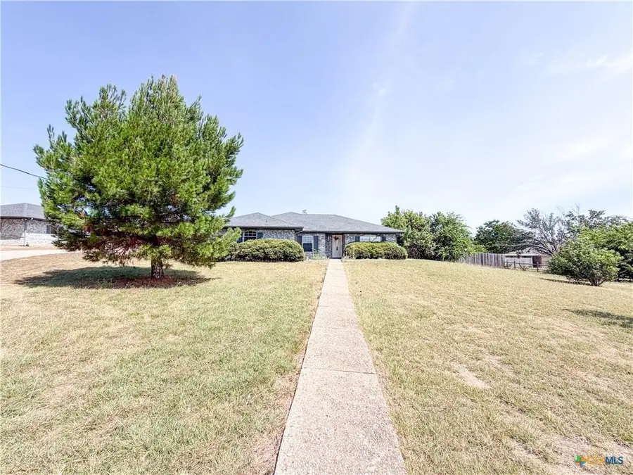 875 Spring Creek Ln, Copperas Cove, TX 76522 - #3