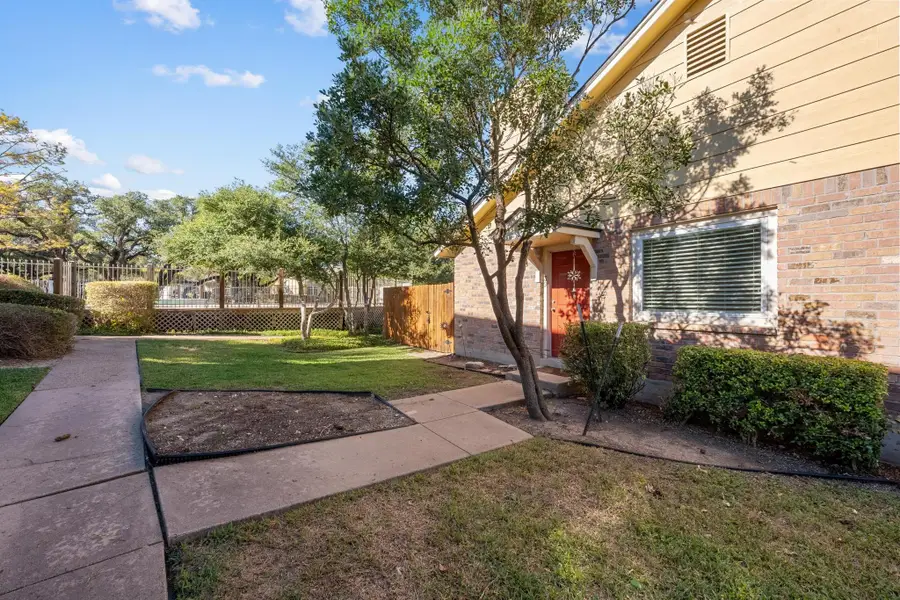 11901 Swearingen Dr #39, Austin, TX 78758 - Image #3