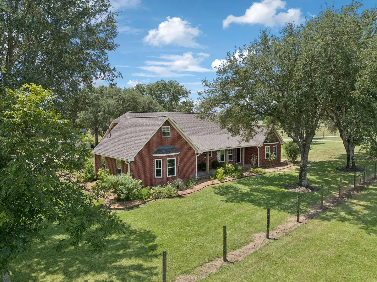 31229 Rochen Rd, Waller, TX 77484 - Image #1