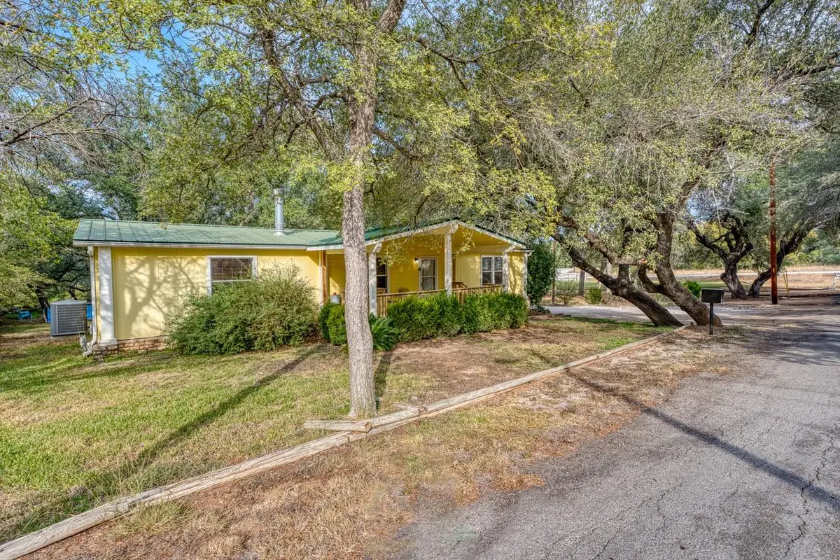 107 Red Bird, Kingsland, TX 78639 - Image #1