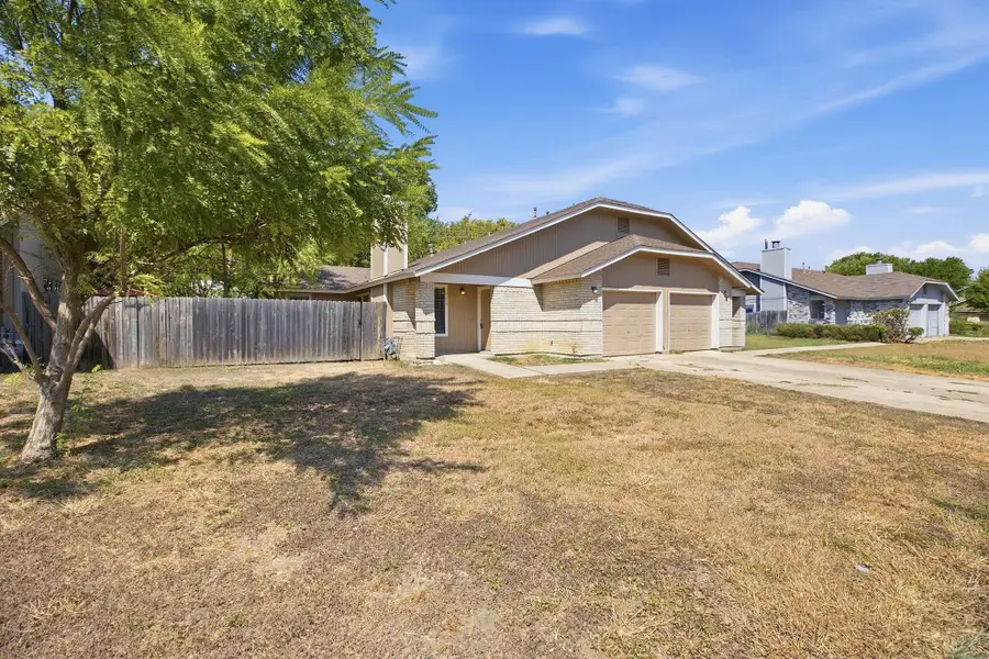 904/906 Hyridge St, Round Rock, TX 78664 - #2