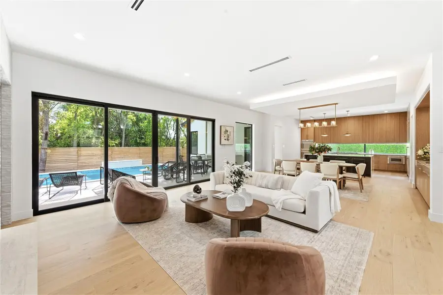 1503 Barn Swallow Dr, Austin, TX 78746 - Image #2