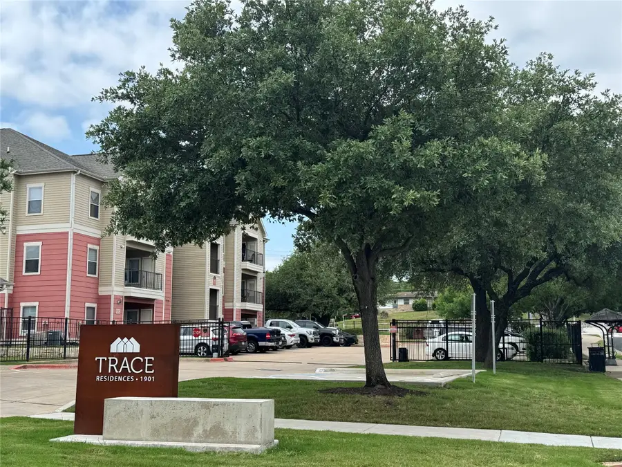 1901 Crossing Pl #1101, Austin, TX 78741 - #3
