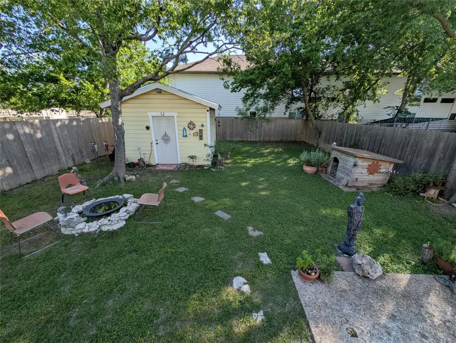 307 Swanee Dr, Austin, TX 78752 - Image #2
