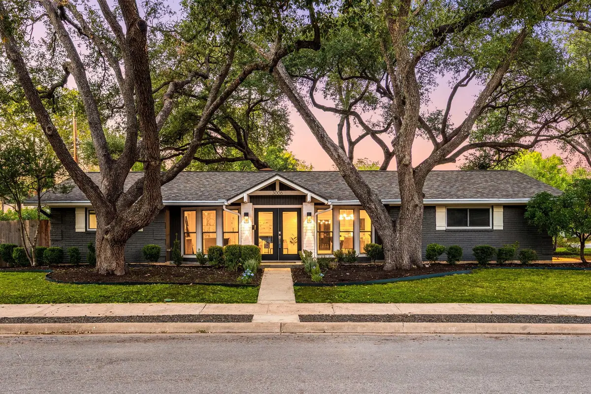 3006 Carlisle Dr, Austin, TX 78757 - Image #1