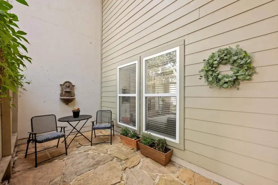 100 Lido Cir #B2, Lakeway, TX 78734 - #3