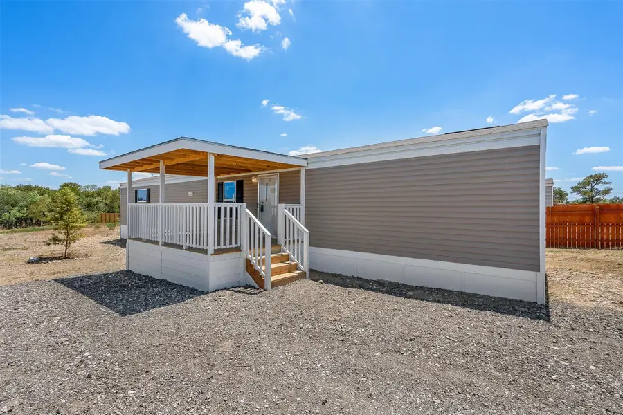 121 Sunflower Rd, Dale, TX 78616 - Image #2