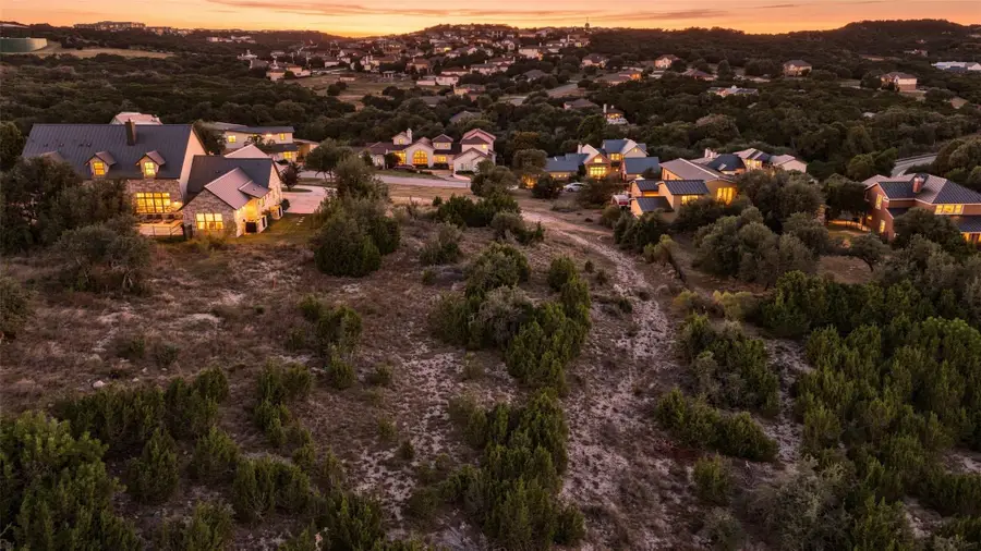 105 Stephanie Ln, Austin, TX 78738 - #2