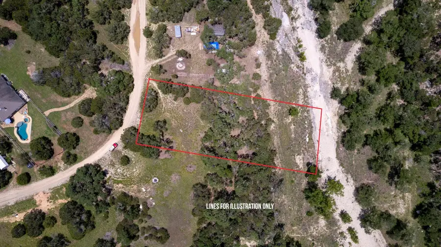 36 Moonlight Ln, Wimberley, TX 78676 - Image #2