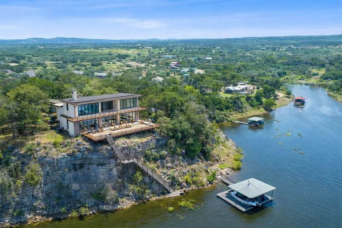 509, 513 Nomad Dr, Spicewood, TX 78669 - #1