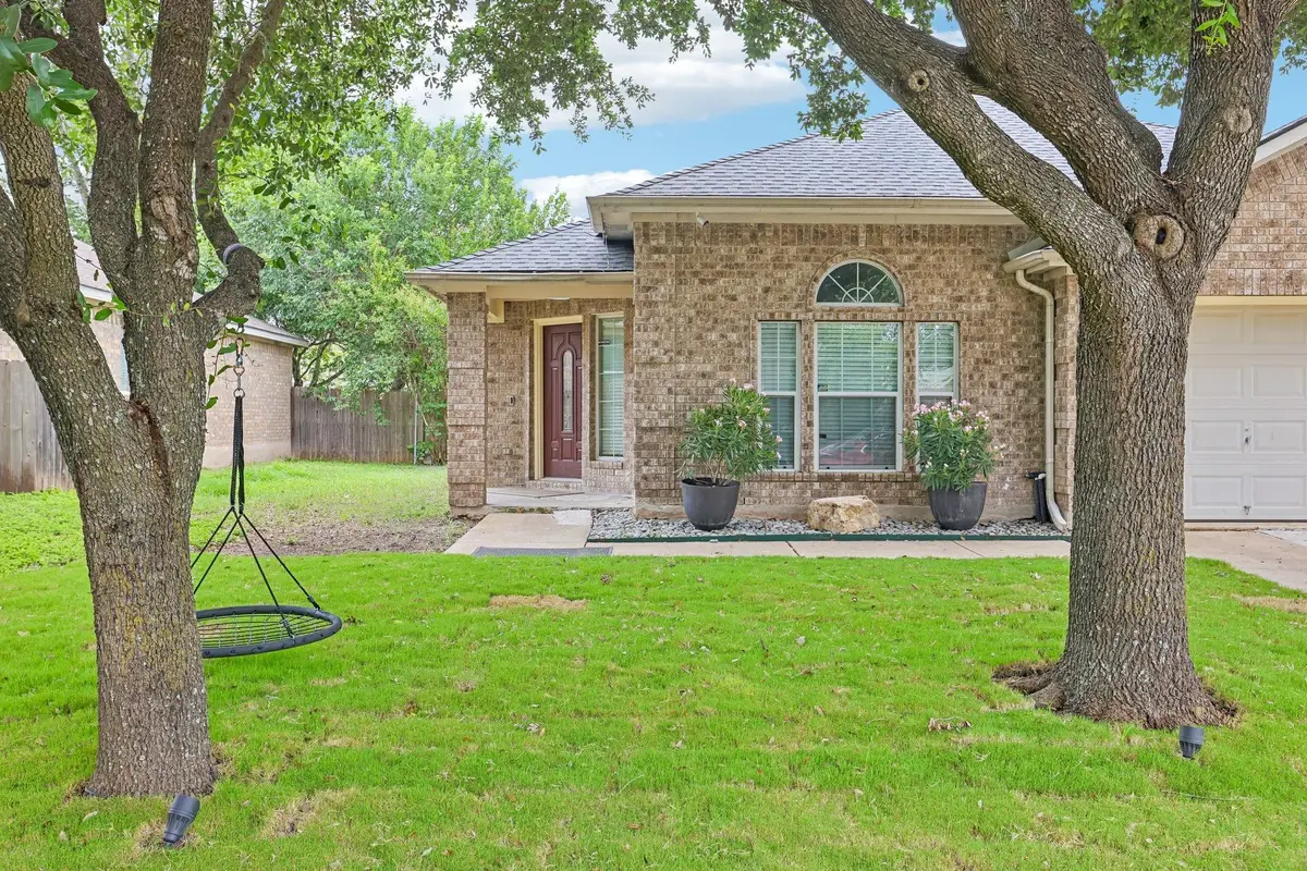 255 Paddington Dr, Kyle, TX 78640 - #1