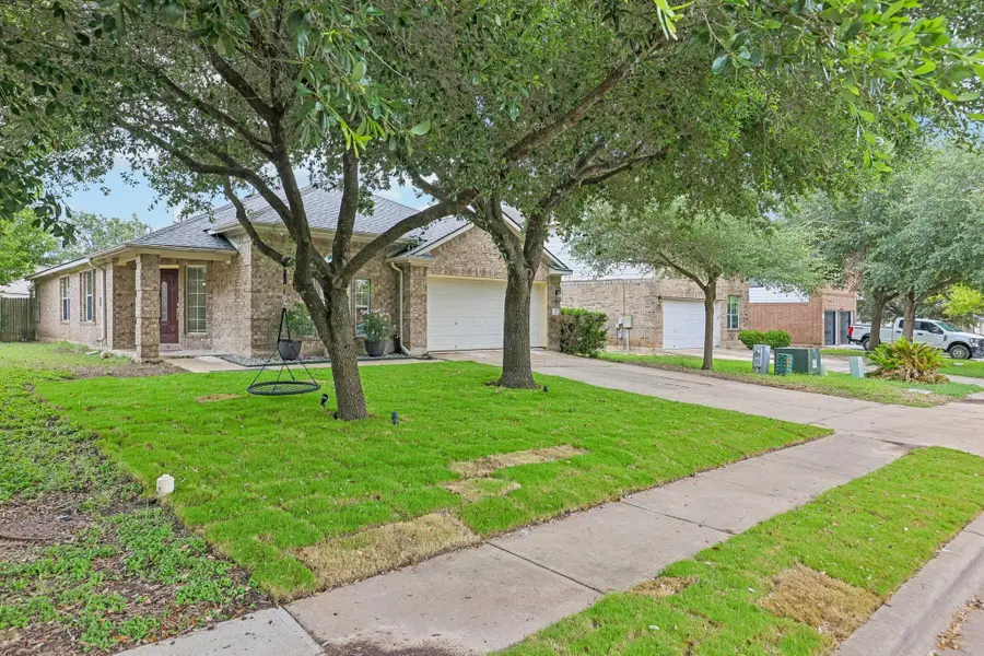 255 Paddington Dr, Kyle, TX 78640 - #2