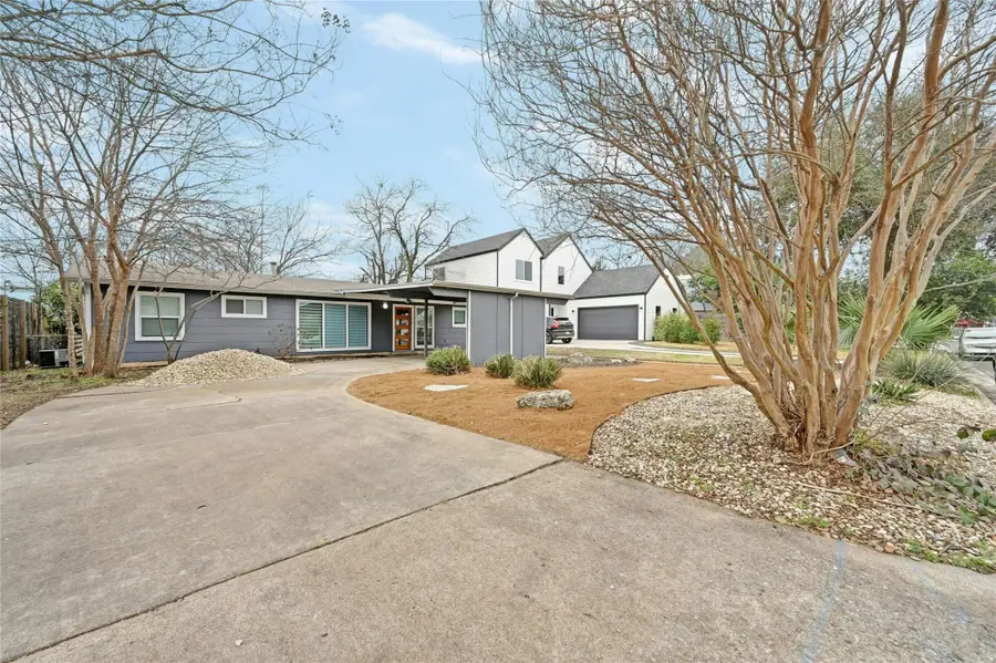 507 Krebs Ln, Austin, TX 78704 - Image #2