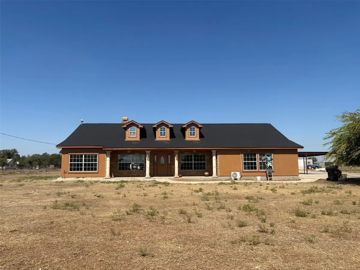 10817 County Road 272, Bertram, TX 78605 - Image #1