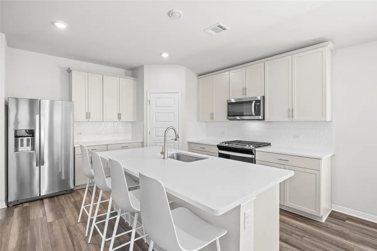 101 Skyview Farm Ln, Liberty Hill, TX 78642 - Image #1