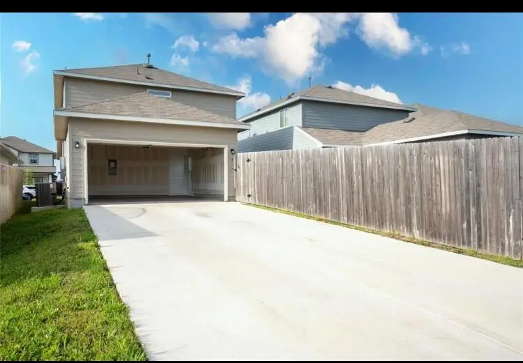 217 Bent Creek Dr, Hutto, TX 78634 - #3