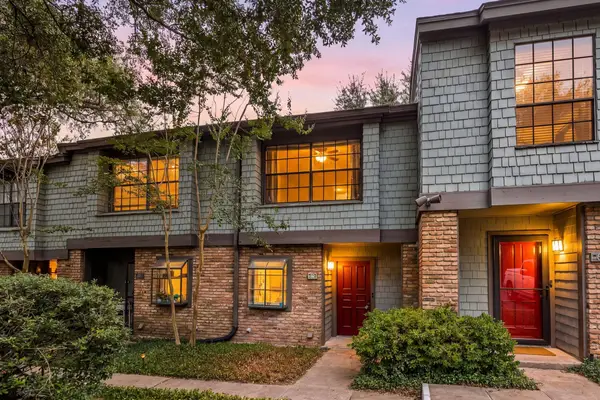 7122 Wood Hollow Dr #86, Austin, TX 78731