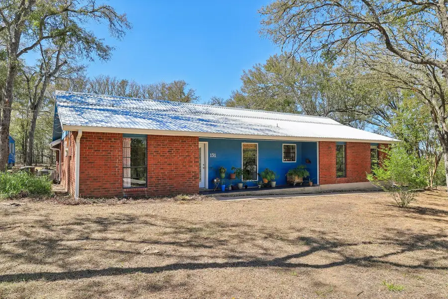 131 Laura Ln, Bastrop, TX 78602 - #2
